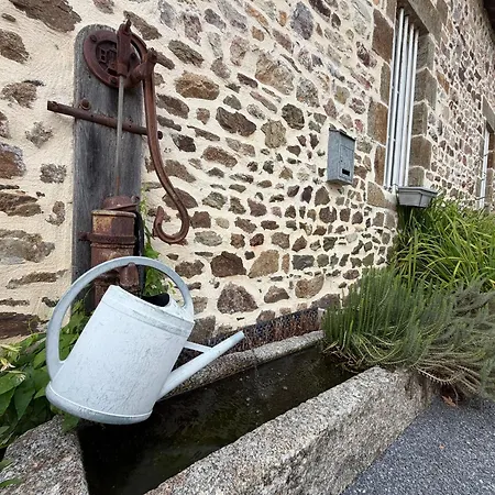 La Couture Holiday home Saint-Georges-Buttavent